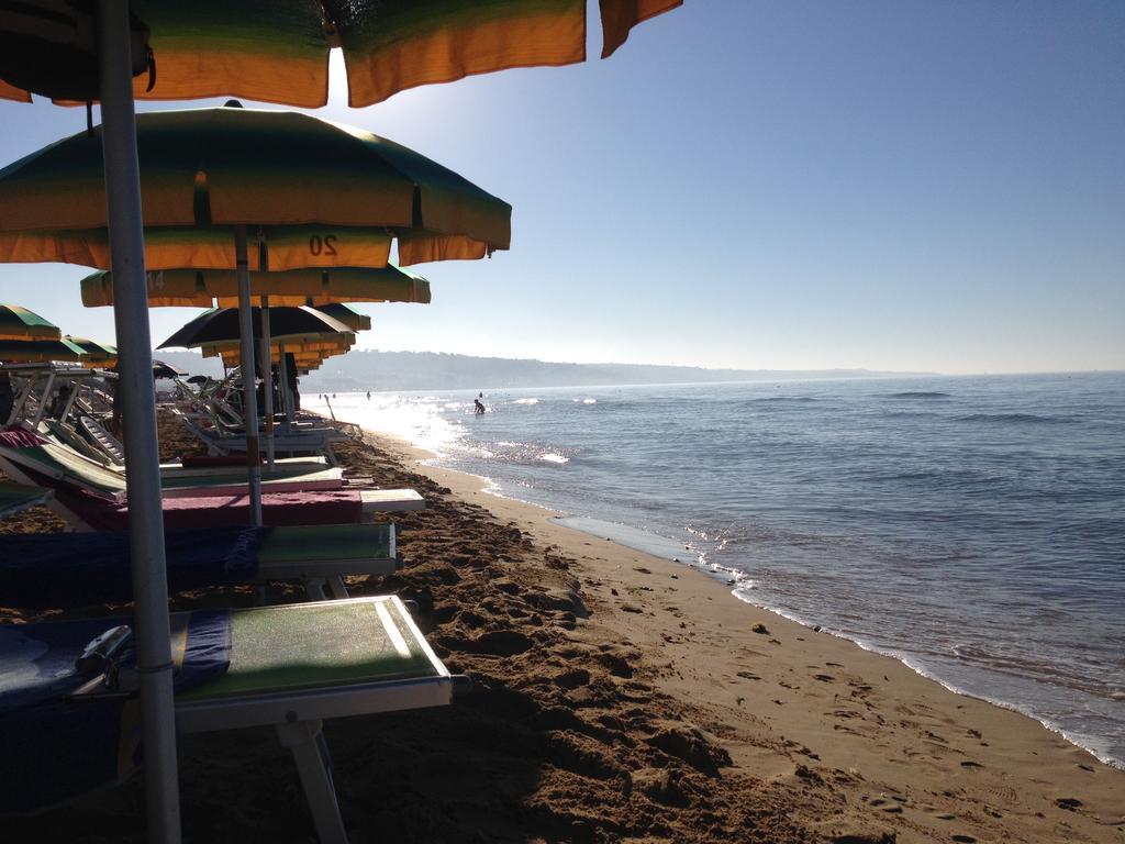Contrada Borgin Bed & Breakfast Marina Di Pescoluse Exterior foto