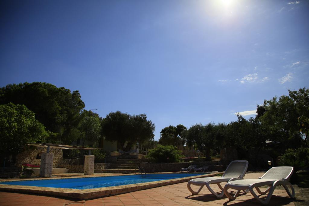Contrada Borgin Bed & Breakfast Marina Di Pescoluse Exterior foto